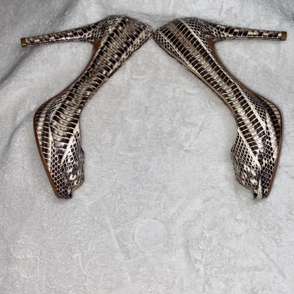 Coach Selma Python Pumps - Picture 7 of 12